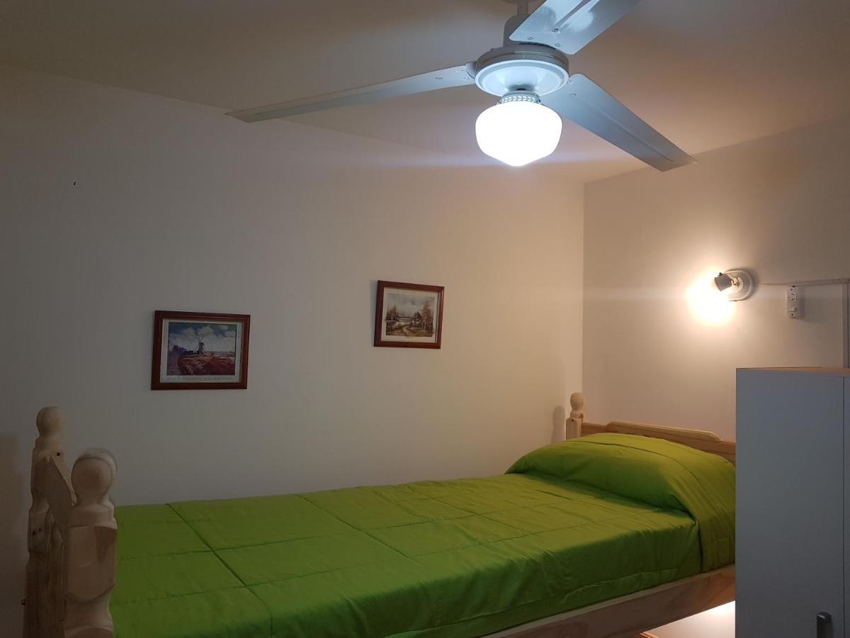 Habitacion Con Bano Privado Un Piso Por Escalera Μπουένος Άιρες Εξωτερικό φωτογραφία